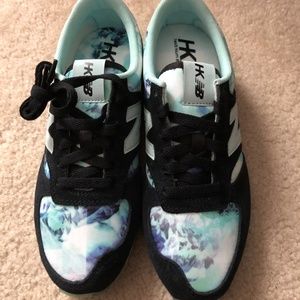 NIB New Balance Heidi Klum Womens Sneakers Sz 6.5